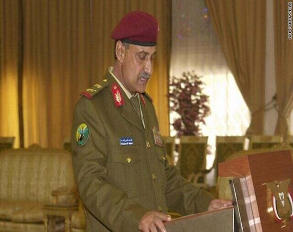 من الذي يحاول قتل وزير الدفاع اليمني؟