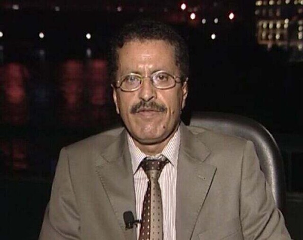 الصراري : حكومة الوفاق الوطني مهددة بالفشل بسبب تدخلات صالح