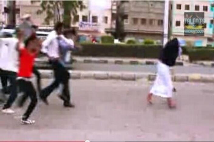 «مقطع يوتيوب حضرمي»يثير حالة من الغضب في شمال اليمن (فيديو)