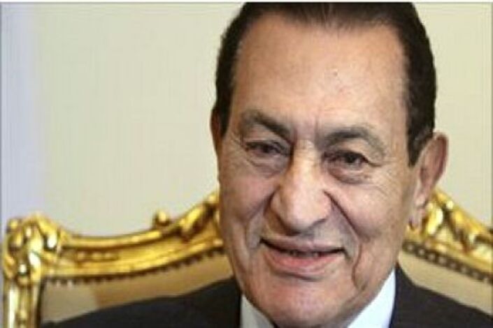 حسني مبارك: محكمة مصرية تنظر التماسا من الرئيس المخلوع لإطلاق سراحه
