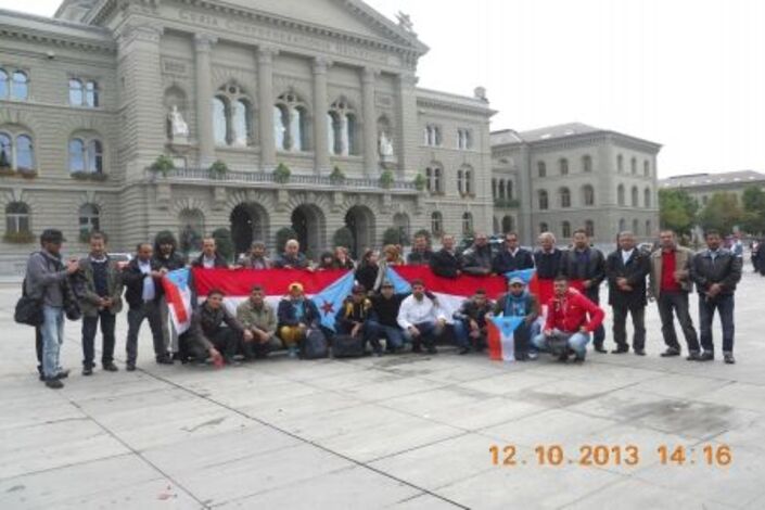 جنوبيون يتظاهرون أمام البرلمان السويسري في ذكرى أكتوبر