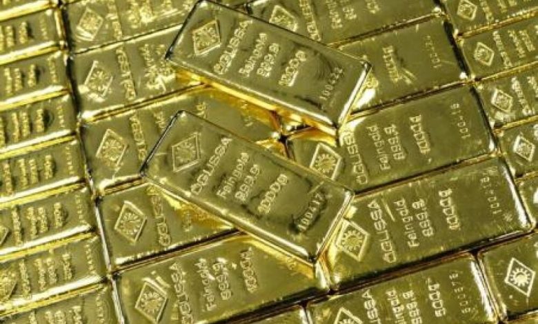 الذهب يرتفع مع مراهنة مستثمرين على عدم رفع الفائدة الأمريكية