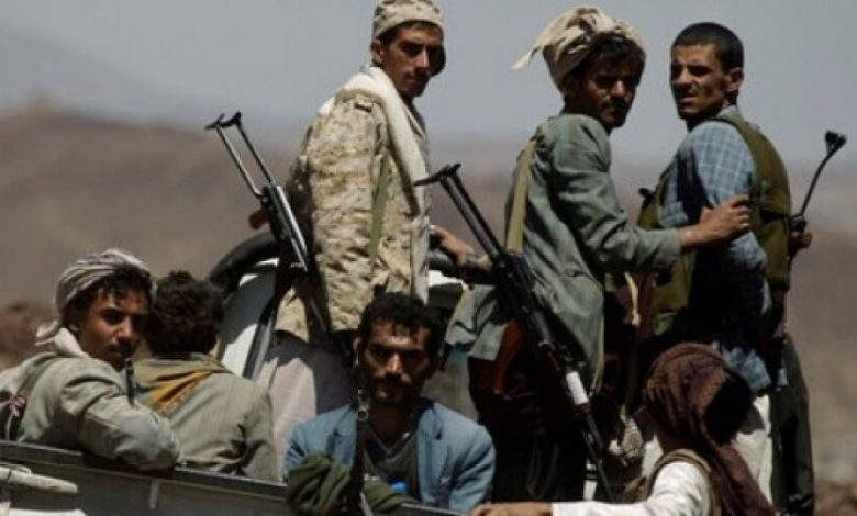 شهود : تعزيزات ضخمة للحوثيين وقوات صالح تصل الى بيحان
