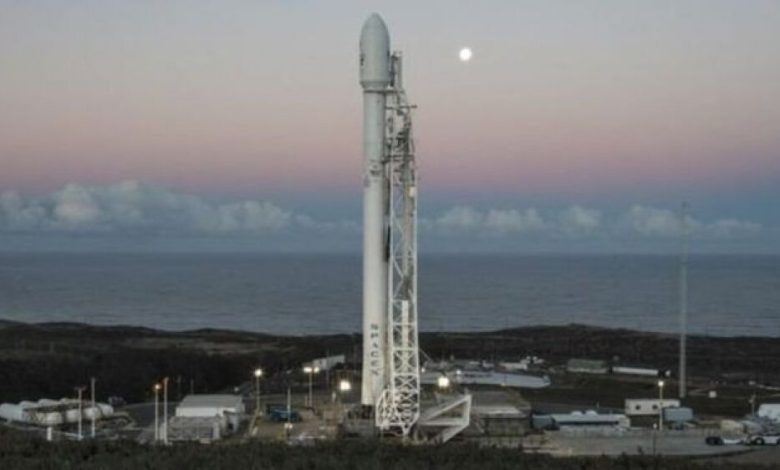 سبيس إكس تنجح في إطلاق الصاروخ فالكون 9 بأقمار صناعية لإيراديوم