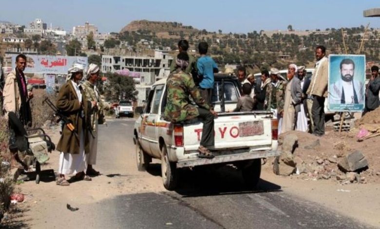 مقاتلات التحالف العربي تقصف معسكرا يسيطر عليه الحوثيون وقوات صالح جنوب صنعاء باليمن