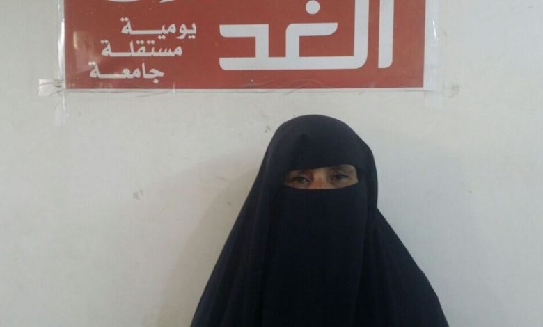 مواطنة من عدن تناشد الرئيس هادي علاج نجلها الجريح في الحرب