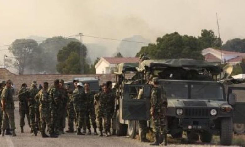تونس تقول إن قواتها قتلت مسلحين اثنين في اشتباك قرب حدود الجزائر