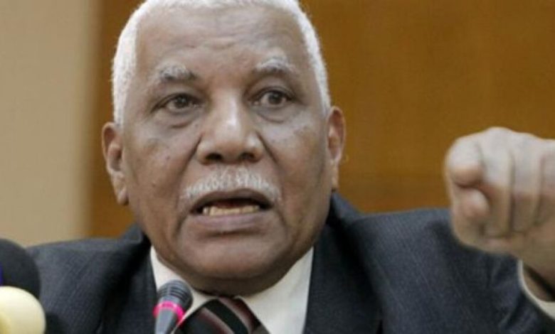 تصريحات مثيرة لوزير إعلام السودان: "فرعون سوداني"