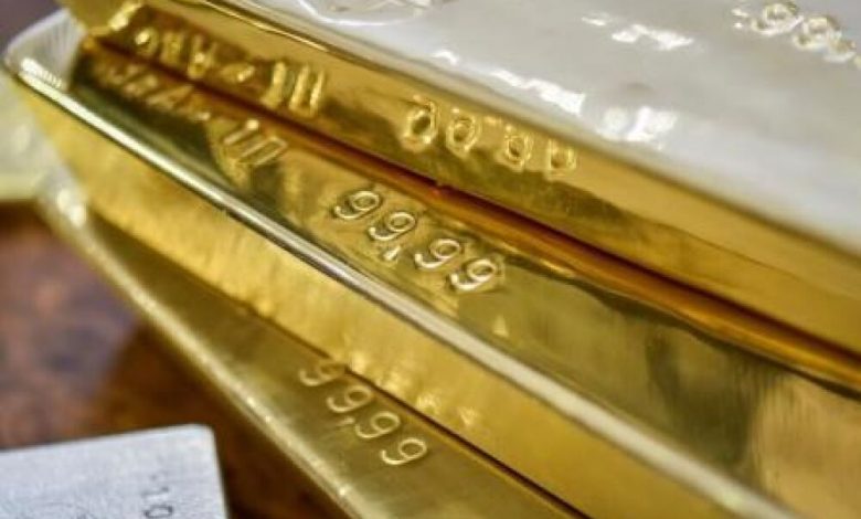 الذهب يصعد من أدنى مستوى في أسبوعين