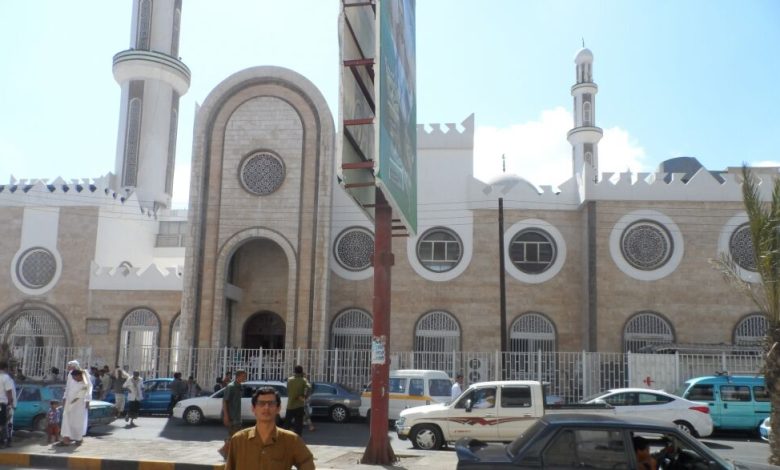 مسجد ابان بعدن يتوقف عن تقليد ديني برمضان عمره اكثر من 200 عام