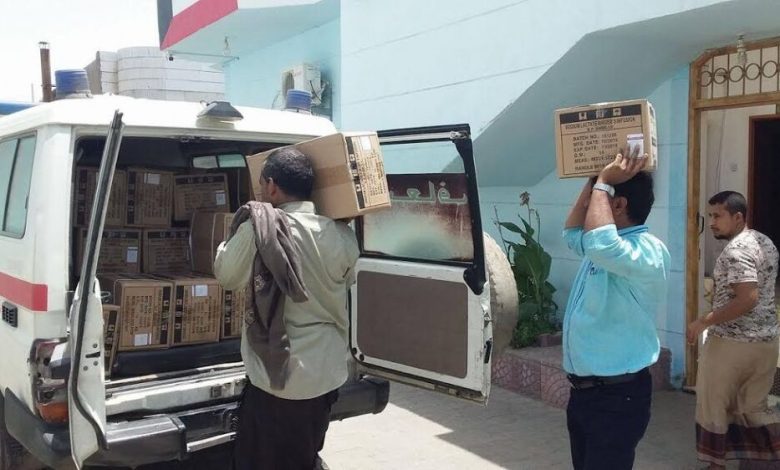 الصندوق الكويتي يقدم كميات من الأدوية العاجلة للحد من انتشار مرض الكوليرا بمحافظة أبين