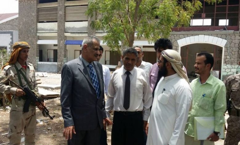 وزير التربية عبدالله لملس يتفقد مبنى وزارة التربية والتعليم في مدينة الشعب بعدن