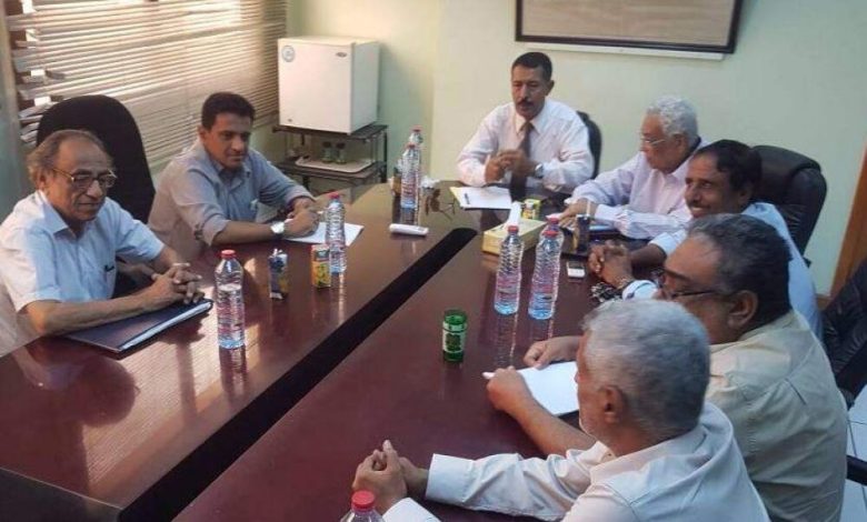 الغرفة الملاحية برئاسة الشرفي تناقش تنشيط العمل الملاحي في ميناء عدن