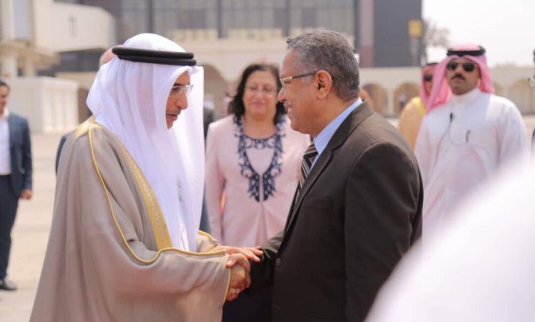رئيس الوزراء ينهي زيارته  للبحرين
