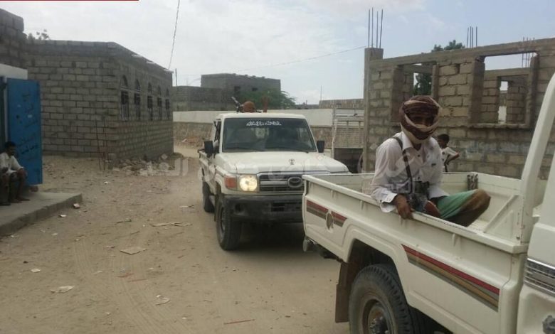قوات الحزام الأمني تنفذ حملة مداهمة في مودية وتعتقل عددا من المطلوبين