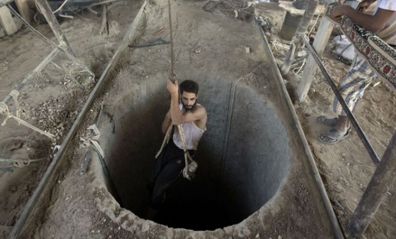 من أنفاق تحت الأرض.. “حرب سرية” يخوضها المسلحون في دمشق