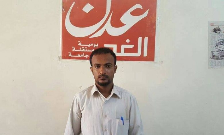 مواطن من عدن يشكو اعتداء احد المواطنين على حرم منزله