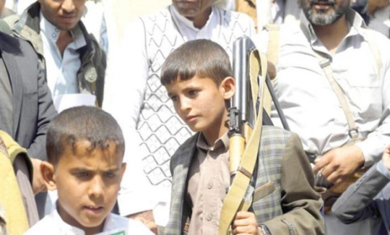 وزير حوثي يطالب بإرسال الطلاب والمعلمين للقتال.. ويصف معارضيه بالكلاب