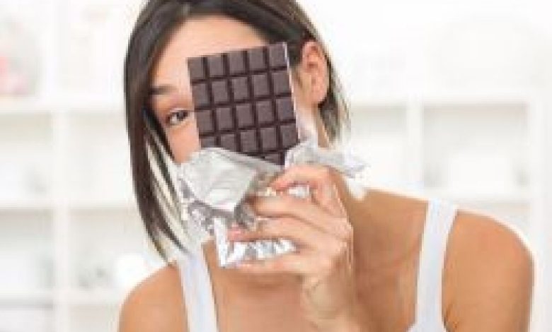 3 أسباب تجعل الشوكولا السوداء فعالة في الرجيم!