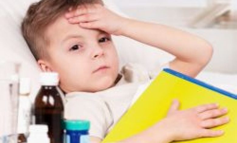 4 أخطاء يجب أن تحذريها عند التعامل مع حمى الأطفال!