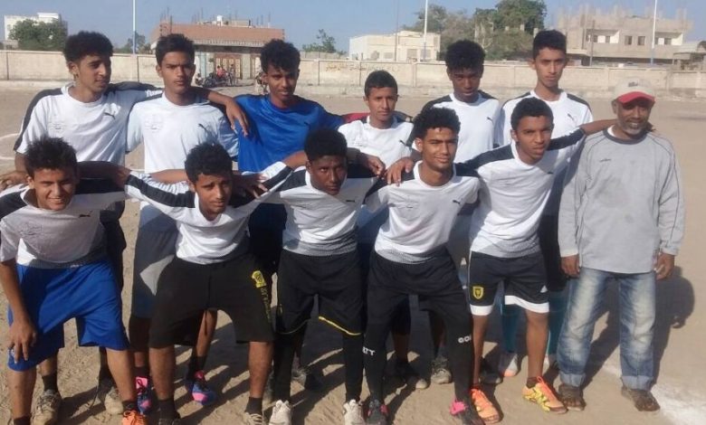 الفاروق اول المتأهلين إلى المباراة النهائية لبطولة كأس الاستقلال الوطني لمدارس التعليم الثانوي بخنفر .