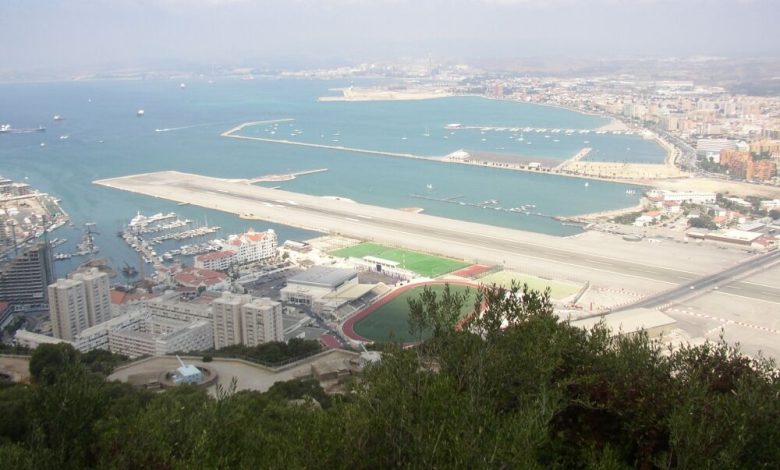 جبل طارق .. بين السيادة البريطانية والمطالبة الإسبانية