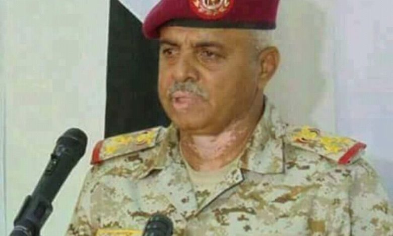 قائد المنطقة العسكرية الاولى يبعث برقية عزاء ومواساة لاسرة الشهيد علي حنتوش حديج