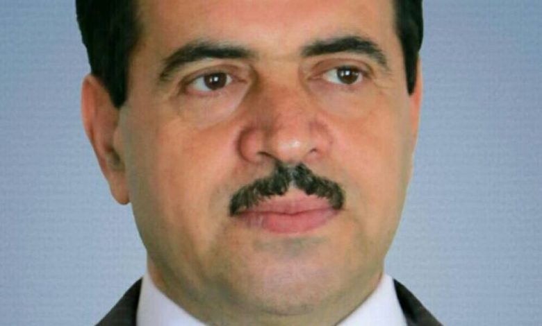 وزير الكهرباء يعزي بوفاة نائب مدير مؤسسة الكهرباء