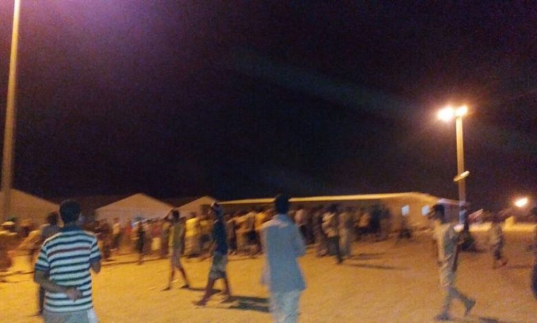 احتجاجات غاضبة لجنود جنوبيين بمعسكر سعودي