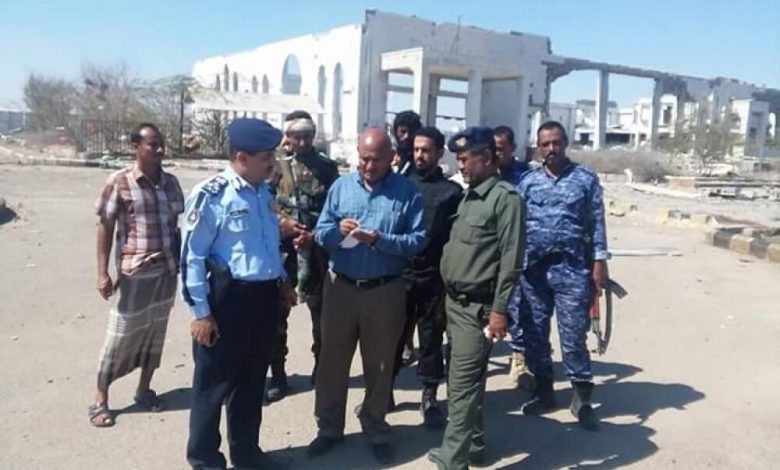 "اللواء جابر" يتفقد عدد من مشاريع وزارة الداخلية بمرحلتها الثانية في عدن
