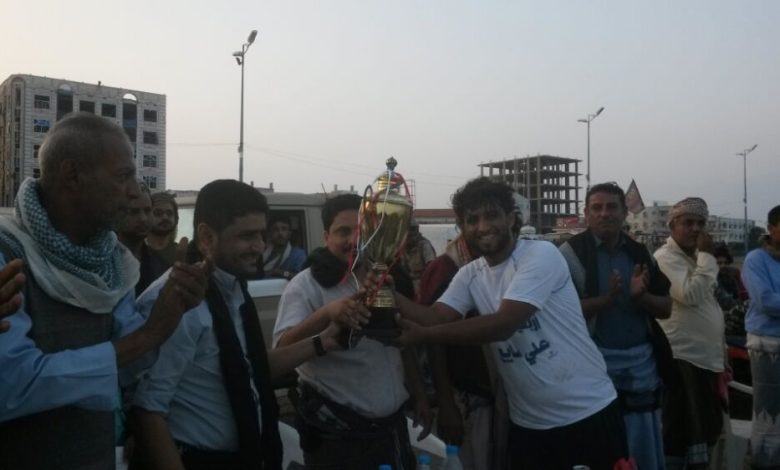 شباب السعادة بطل كأس أربعينية الفقيد علي محمد شائع بخورمكسر