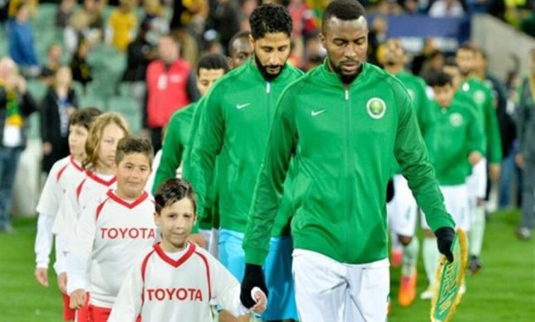 داعية سعودي  يجيز إفطار لاعبي منتخب بلاده خلال معسكر كأس العالم (فيديو)