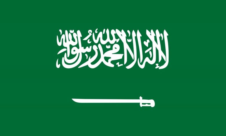 السعودية: نؤيد بالكامل الضربات الغربية في سوريا