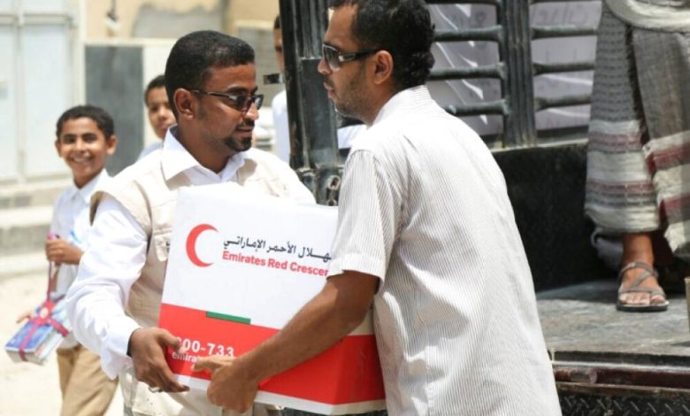 الإمارات تقدم مساعدات طبية وإغاثية في الخوخة وحضرموت