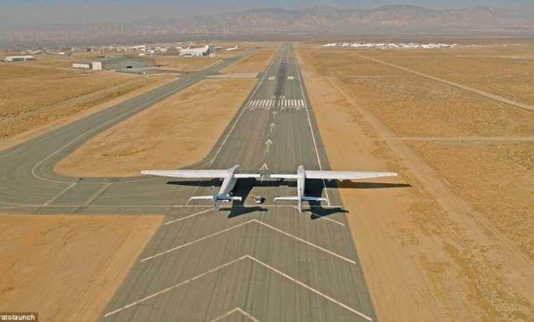 أكبر طائرة في العالم تحلق قريبا