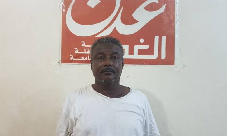 مواطن يناشد مدير أمن عدن انصافه بعد تعرض ابنه للاختطاف والضرب