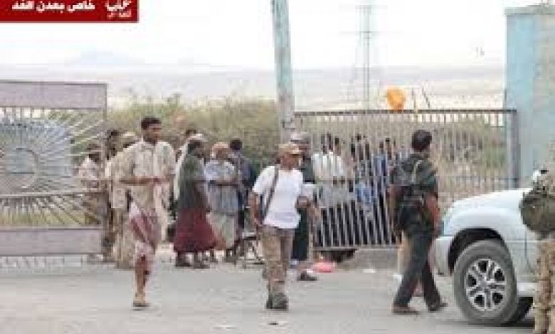 عاجل : قناة تابعة للحوثيين تقول ان قاعدة العند قصفت بصاروخ باليستي