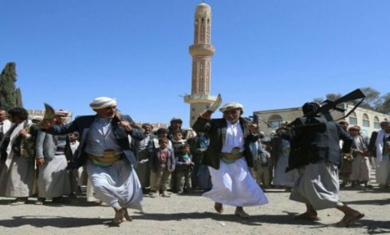 الحوثيون يعطلون “الجمعة” في مسجد بصنعاء بعد رفض المصلين ترديد “الصرخة”