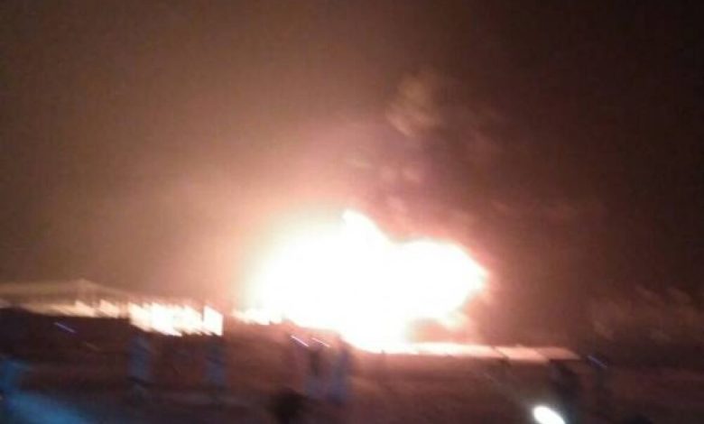 عاجل : انفجار خزانات وقود شمال عدن