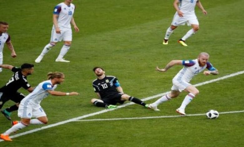 ميسي يهدر ركلة جزاء وآيسلندا تفرض التعادل على الأرجنتين
