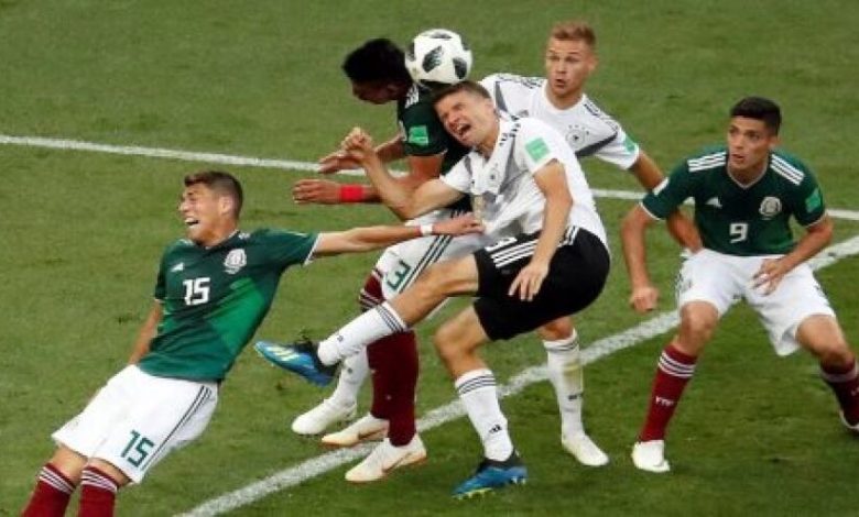 منتخب المكسيك يصعق ألمانيا وينتزع منه فوزًا دراميًا في كأس العالم 