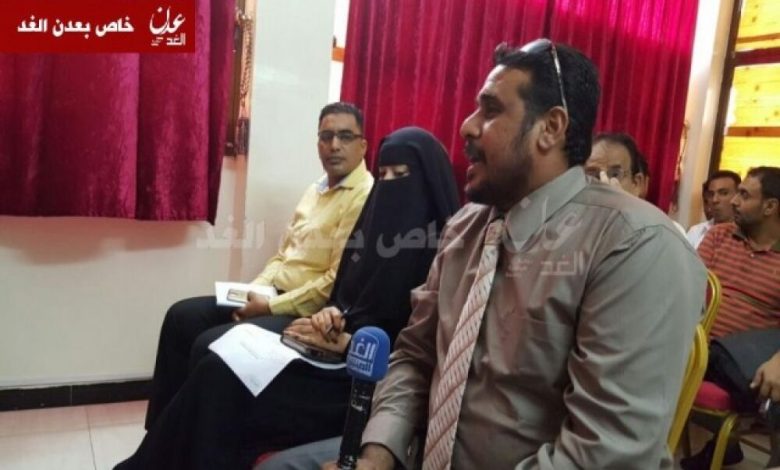 نقابة الصحافيين اليمنيين عدن تدين الاعتداء على الصحفي ايمن عصام