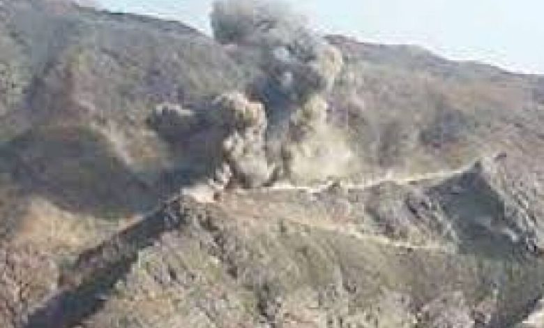 بإسناد جوي من طيران التحالف .. الجيش الوطني يحرر عقبة القندع الإستراتيجية بالبيضاء وسط اليمن