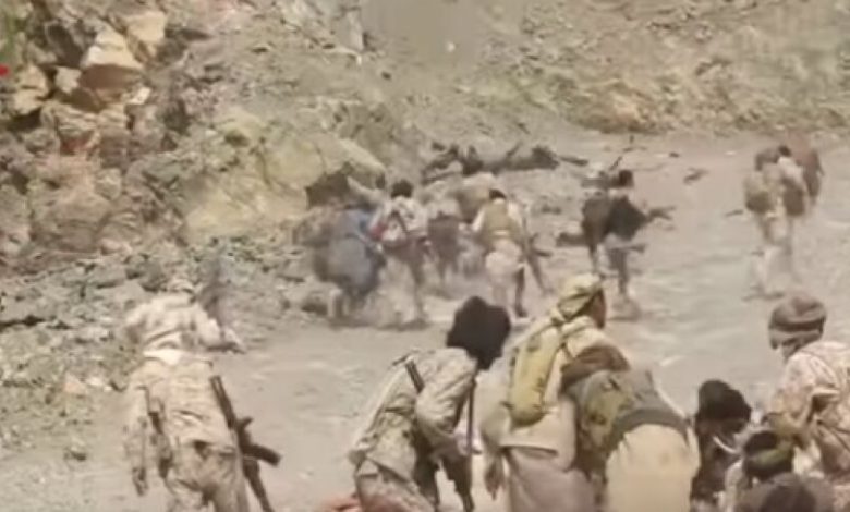 الجيش الوطني يسيطر على الخط الرابط بين مران والملاحيظ ويضيق الخناق على الحوثيين في صعدة