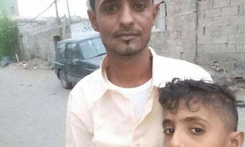 الحوثيون يقتلون شابا رفض تفتيش هاتفه المحمول بالحديدة