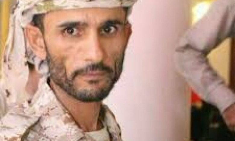 ابو اليمامة : طارق صالح أتى بجلباب إلى عدن وسيخرج بجلباب (فيديو)