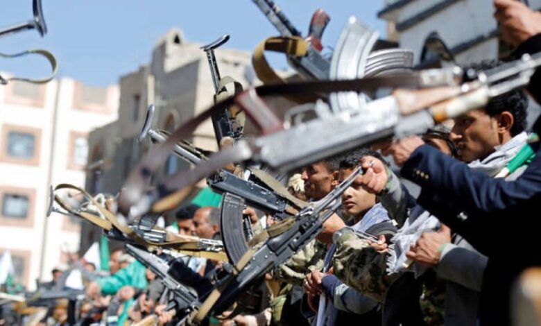 بعد بوتين.. الحوثيون يستنجدون بالرئيسين الفرنسي والصيني