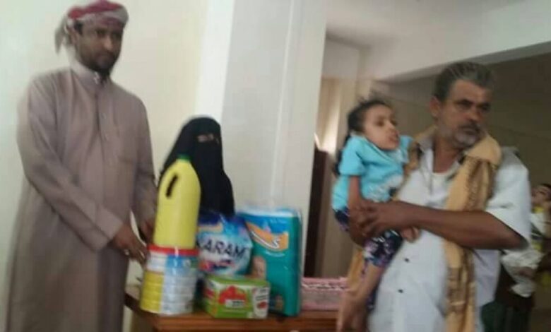 جمعية المعاقين بالمهرة تدشن توزيع مساعدات غذائية و وتقيم ندوة توعوية