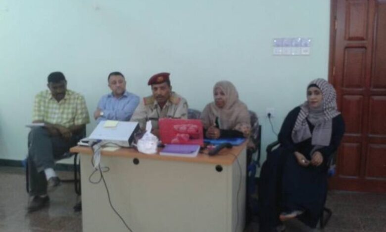 محافظ أبين يفتتح دورة تدريبية لتأهيل المرأة بتنمية المجتمع باتحاد نساء اليمن