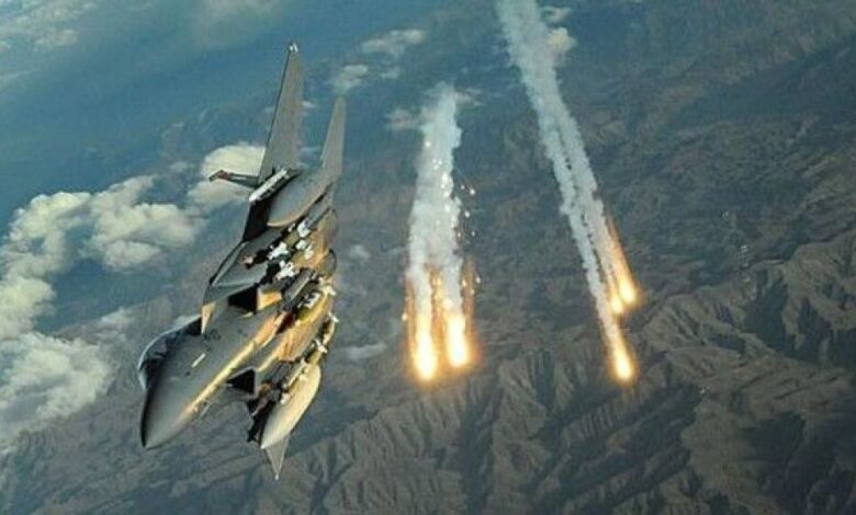 طائرات التحالف تقصف مواقع مليشيا الحوثي بـ الحديدة